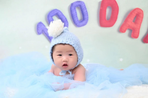 成都1岁宝宝睡觉翻来覆去